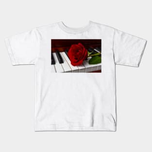 Romantic Red Rose With Dew Kids T-Shirt